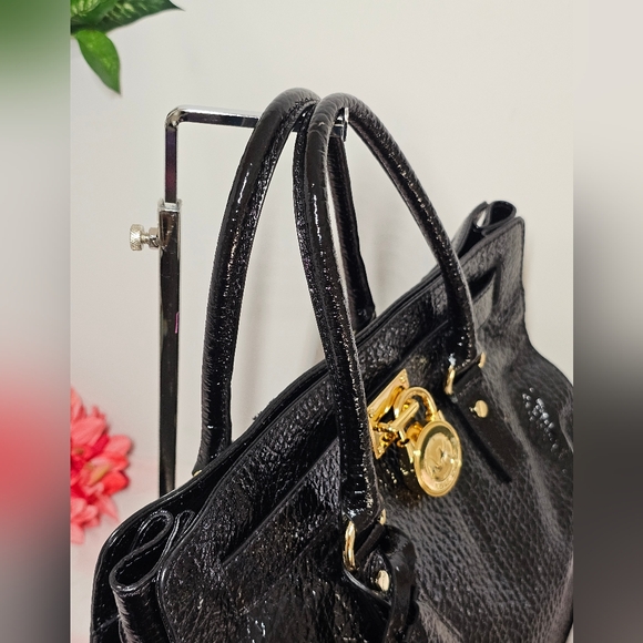 EUC Michael kors Leather Shoulder /Crossbody bag - Picture 14 of 15